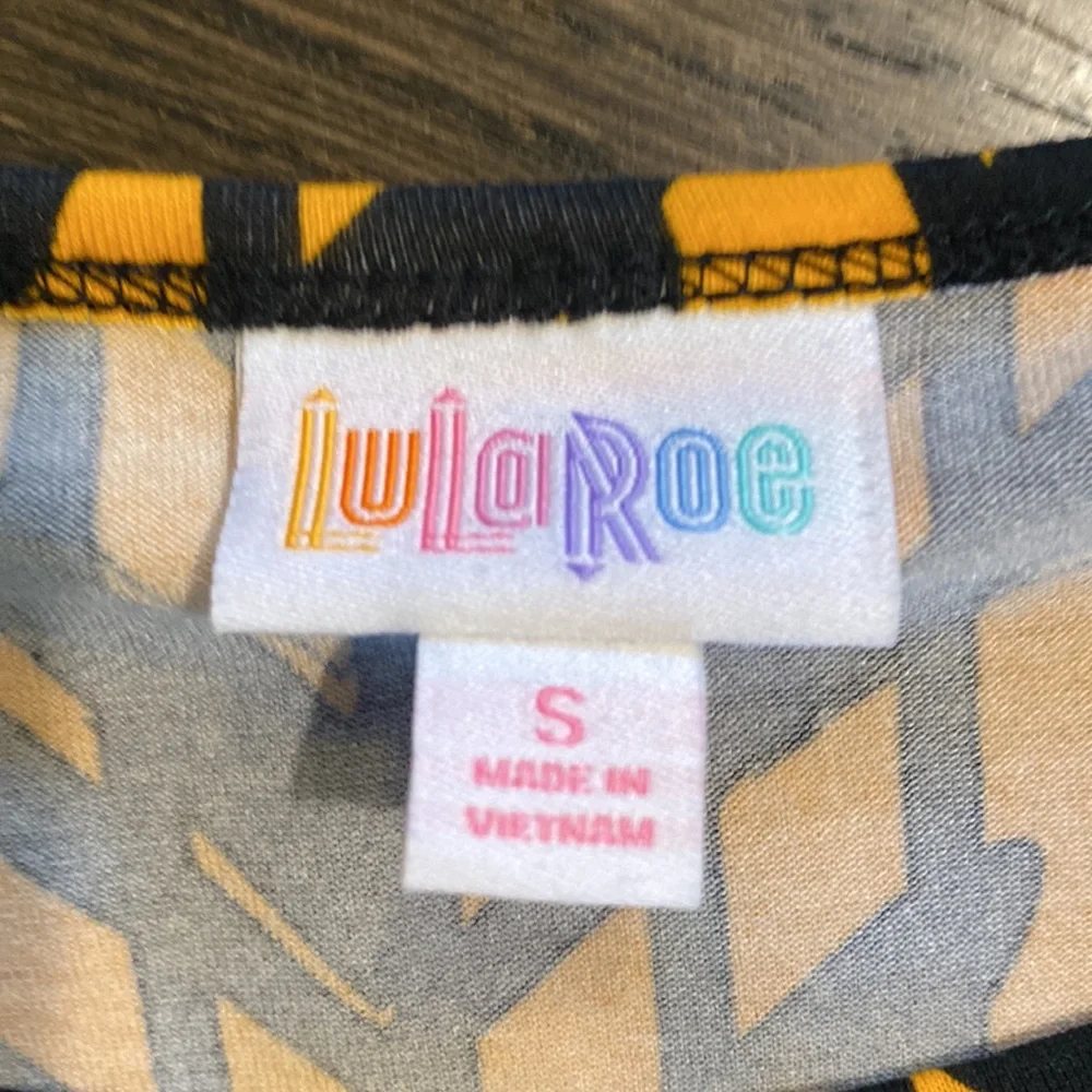 Lularoe Irma Geometric Orange Black New NWT Small S Shirt Tunic